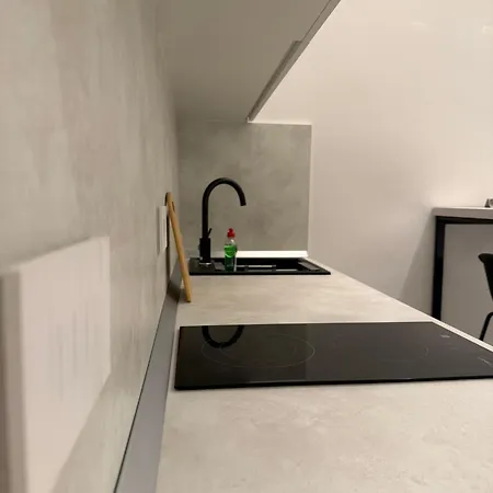 Apartment East Meets West *