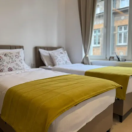 East Meets West * Sarajevo