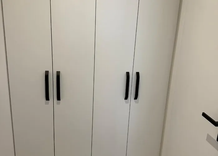 East Meets West Apartament *