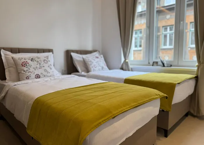 East Meets West * Sarajewo